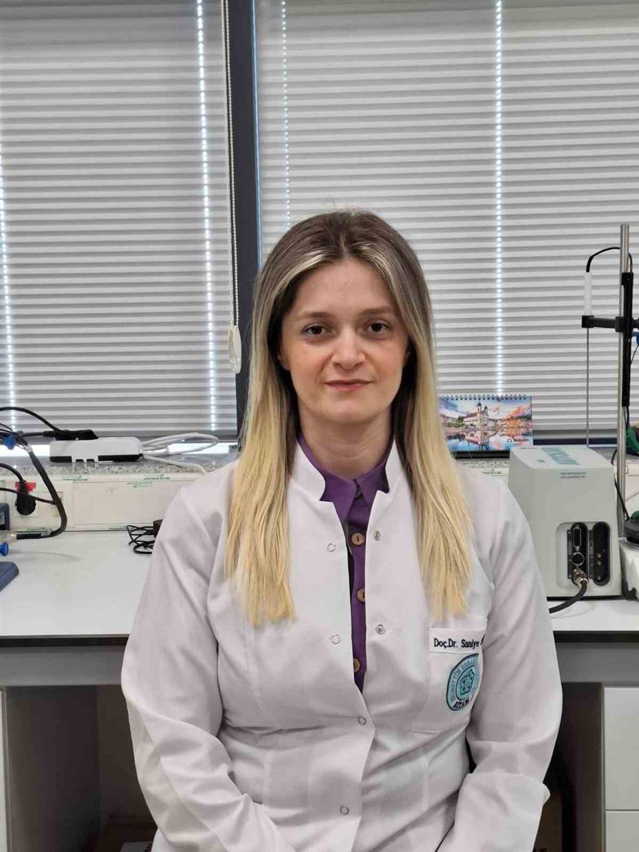 NEÜ Öğretim Üyesi Doç. Dr. Saniye Söylemez’den parkinson araştırmalarına disiplinlerarası bakış