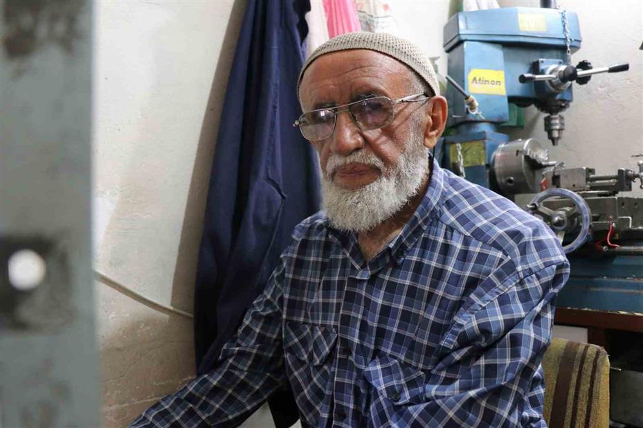 4 metrekarelik dükkana 28 yıl sığdıran usta: "Burası bana saray gibi"