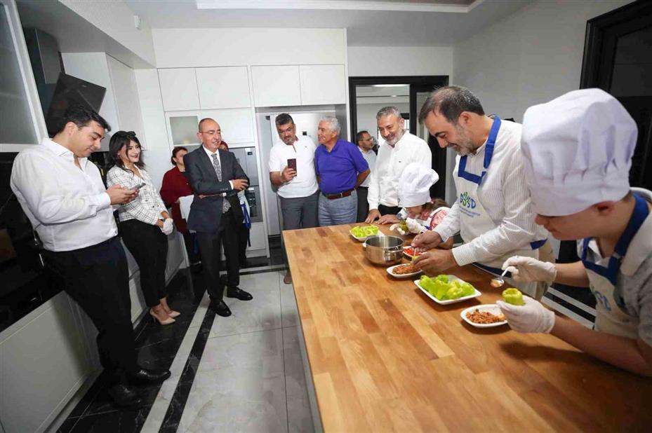 Konya iş dünyasından DOSD Meram’a tam destek