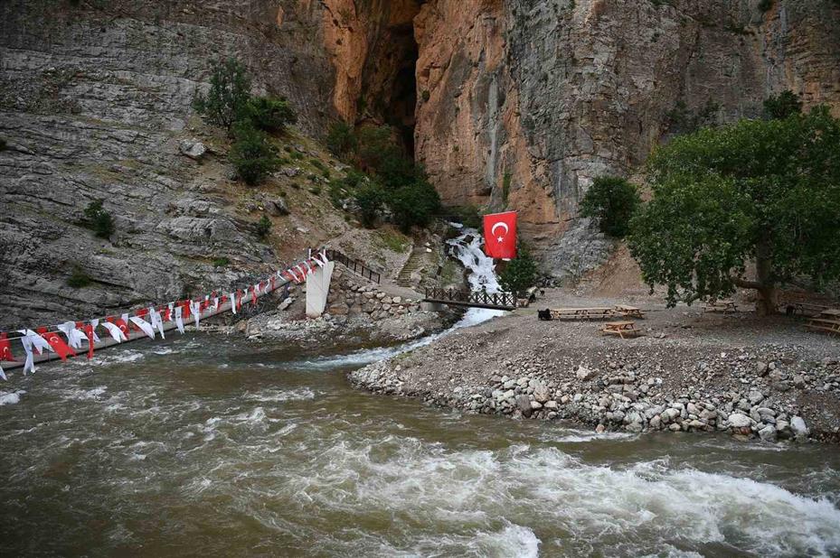 Şelaleler Diyarı Yahyalı, yatırımlarla daha da gelişiyor