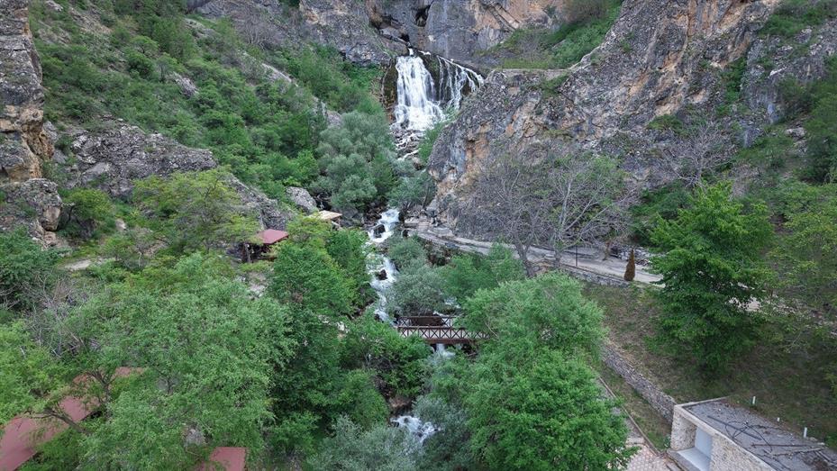 Şelaleler Diyarı Yahyalı, yatırımlarla daha da gelişiyor
