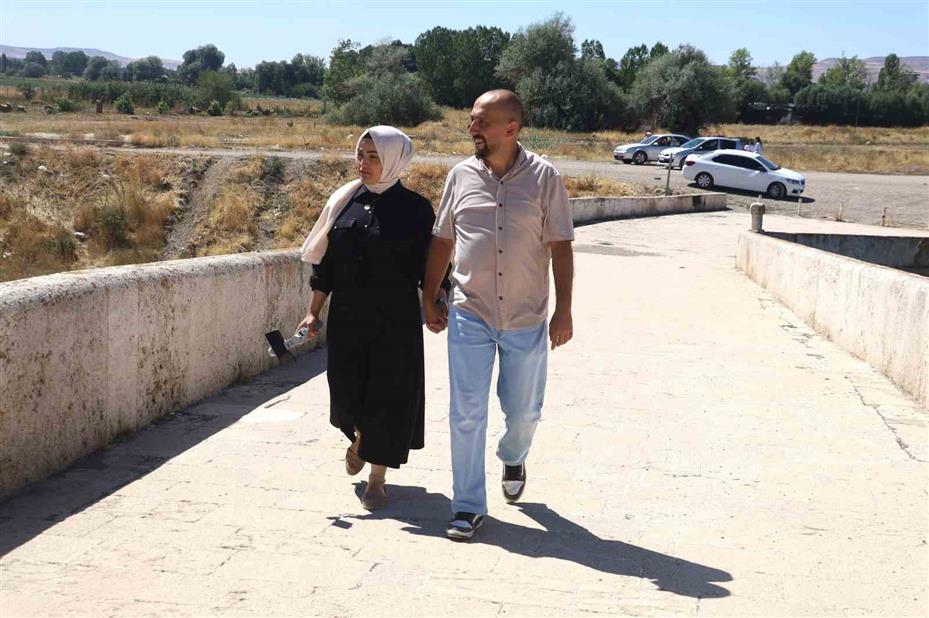 Kanser karşı verdiği mücadeleyi kazandı, İstanbul’un kalabalığından kaçıp Sivas’ta tekrardan hayata tutundu