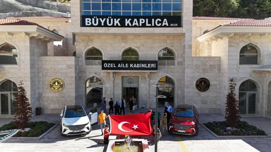 Kızılcahamam’da unutulmaz an: Tellaklar TOGG’u köpüklerle buluşturdu