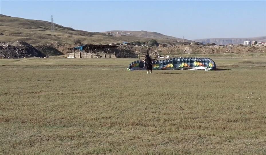 Merakla başladılar, şehrin ’uçan adamlar’ı oldular
