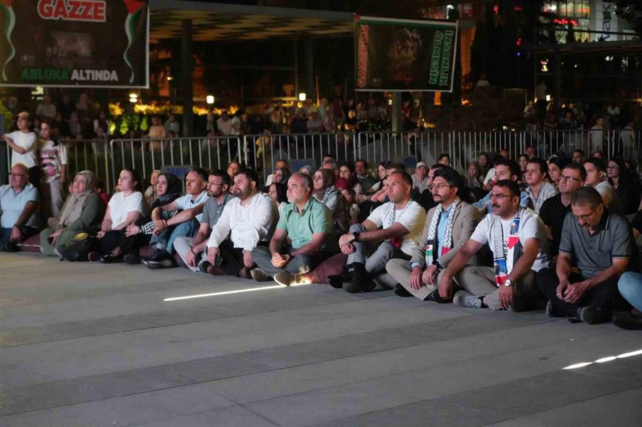 Niğde Belediyesi’nden Gazze için dayanışma etkinliği: ’Sessiz Çığlık’ belgeseli gösterildi