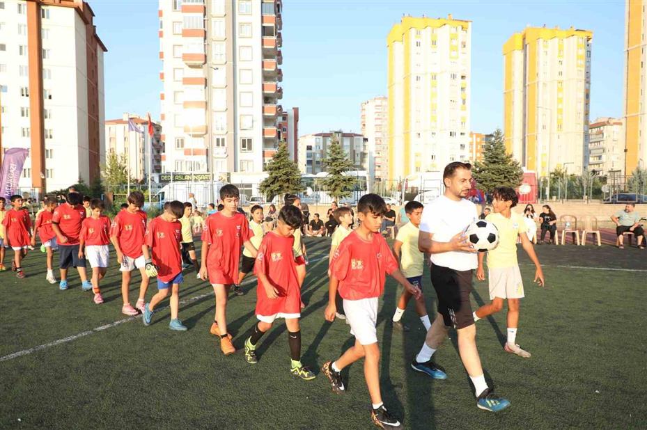 Melikgazi Belediyesi Tesisler Arası Futbol Turnuvası’nın şampiyonu belli oldu