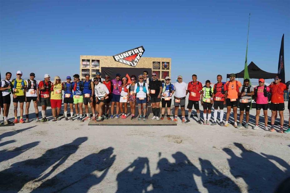 Runfire Salt Lake Ultra Trail Maratonu, renkli görüntülere sahne oldu
