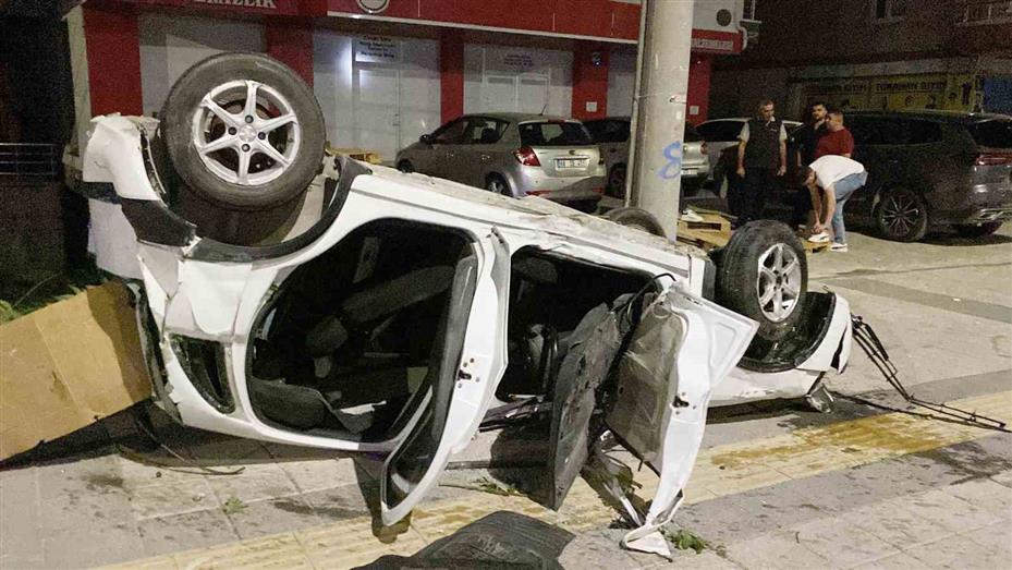 "Türk polisinden kaçılmaz" deyip defalarca kaçan sürücü kaza yaptı