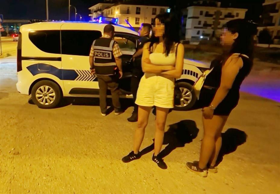 Saldırıya uğrayan kadını KADES sayesinde polisin anında müdahalesi kurtardı
