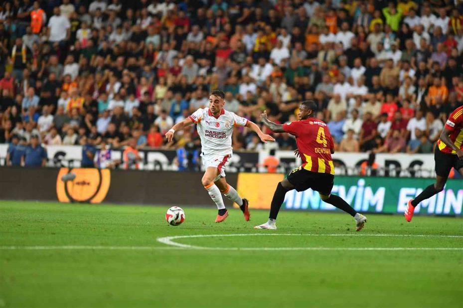 Trendyol Süper Lig: Kayserispor: 0 - Galatasaray: 1 (İlk yarı)