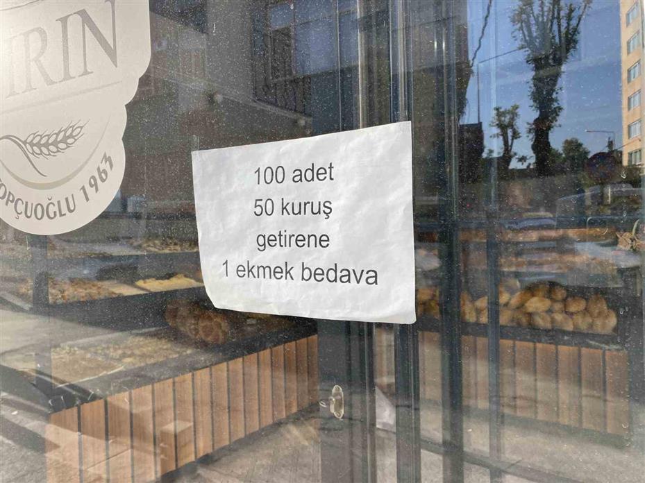 Fırıncı esnafı 100 adet 50 kuruş getirene 1 ekmeği bedava veriyor