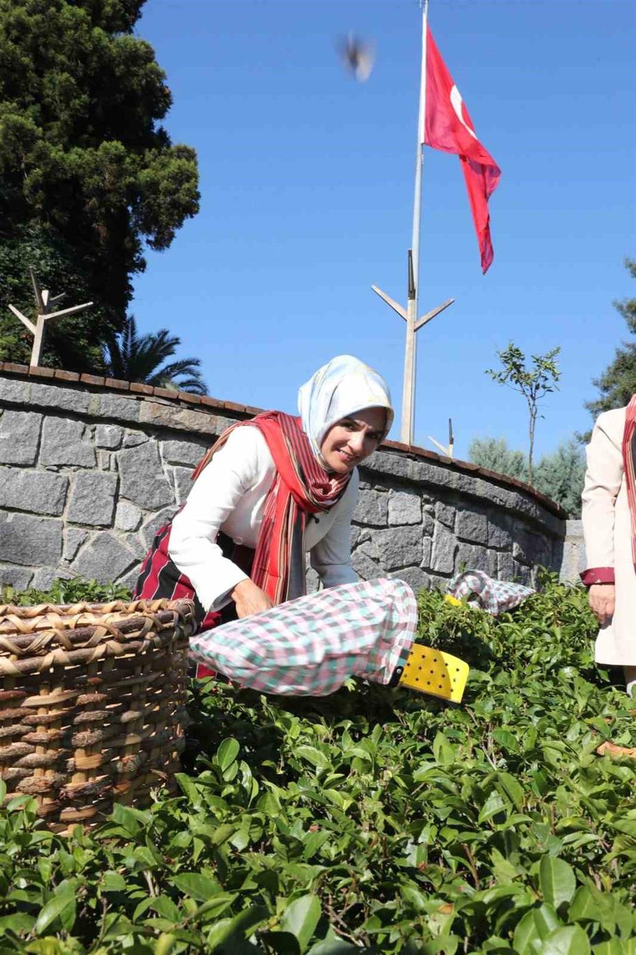 Bakan Göktaş’tan Rize’de Aile Yılı kapsamında ziyaretler