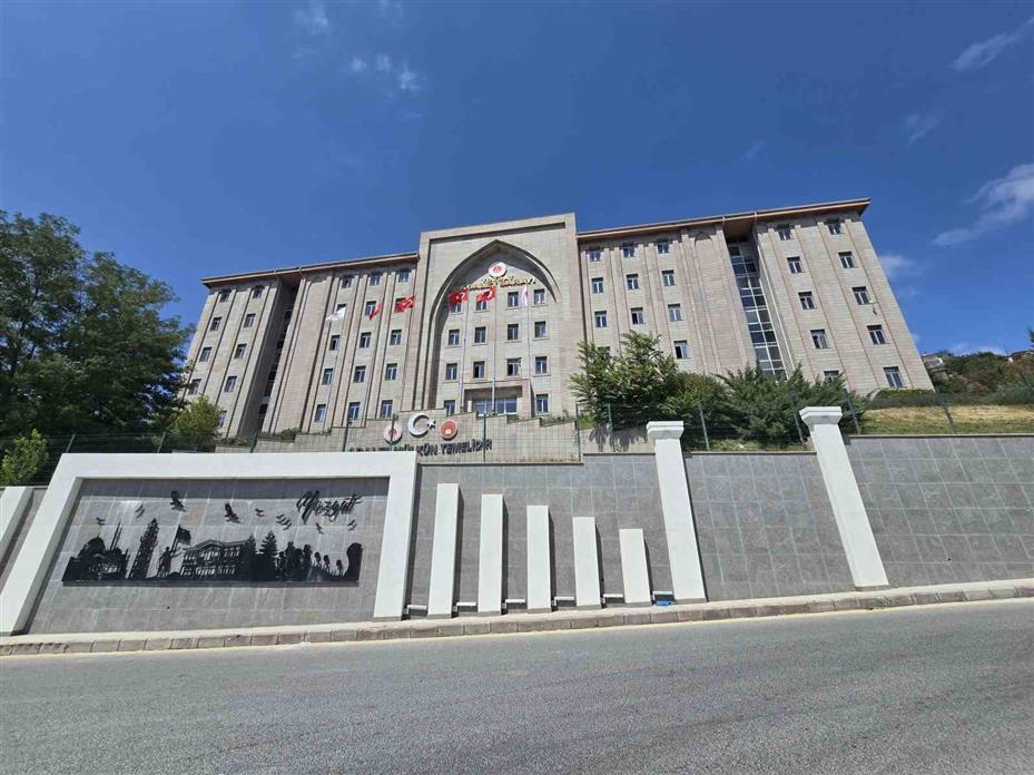 Yozgat’ta kayınvalidesini bıçaklayarak öldüren şahsın yargılanmasına başlandı