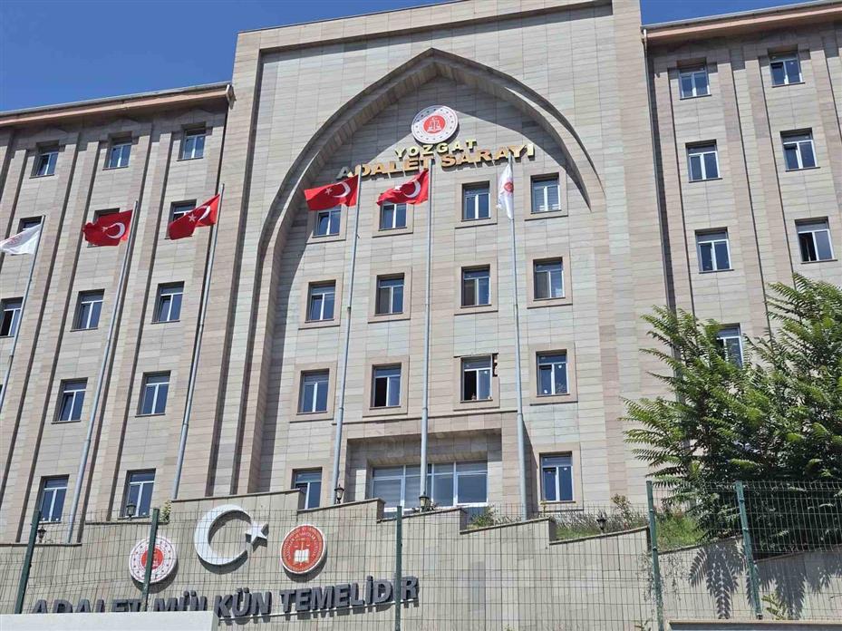 Yozgat’ta kayınvalidesini bıçaklayarak öldüren şahsın yargılanmasına başlandı