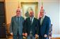 MHP Lideri Bahçeli, TFMD heyetinin fotoğrafını bizzat çekti