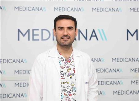 Göz hastalıklarında lazer uygulamaları tedavi başarısını artırıyor