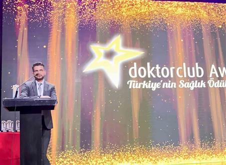 Kayseri Devlet Hastanesi’ne ‘Yılın Yenilikçi Sağlık Profesyonelleri’ ödülü