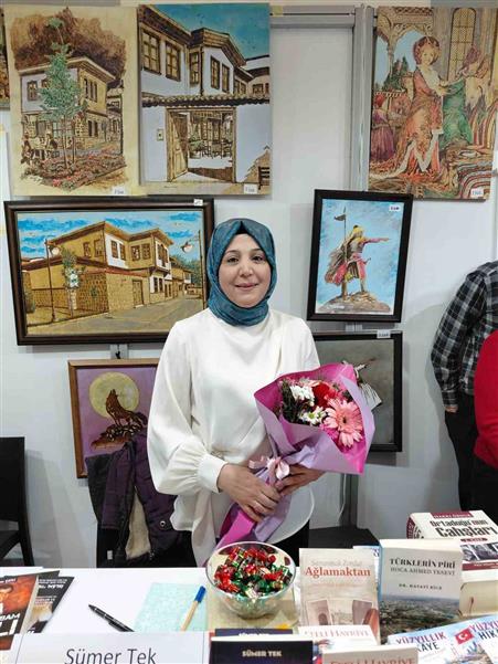 "Lordlar Apartmanı" okurla buluştu