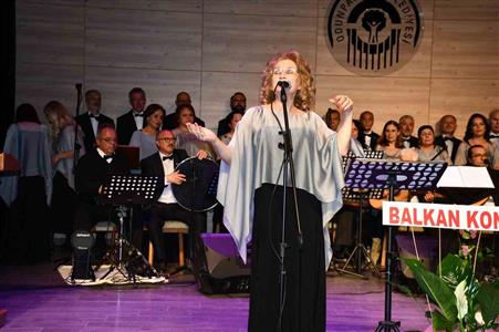Türk Müziği Korosu ’Bahar Konseri’ gerçekleştirdi