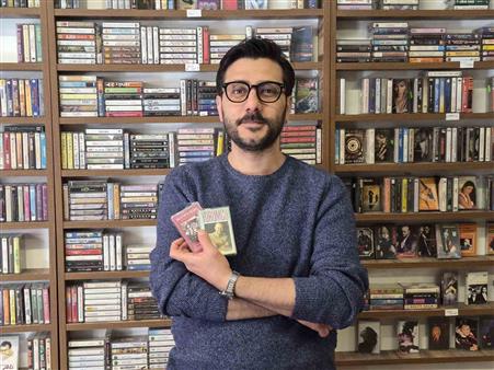 Nostaljik bir hediye almak isteyenler kasetleri tercih ediyor