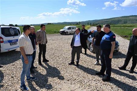 Başkan Hamamcı, TOKİ bağlantı yolu ve İsmetpaşa Mahallesi’nde inceleme yaptı