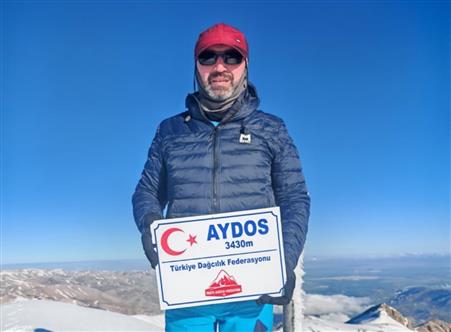 Dağcılar Aydos Dağı zirvesinde buluştu