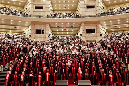 ERÜ Sağlık Hizmetleri Meslek Yüksekokulu yeni mezunlarını verdi