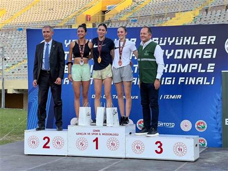 Eskişehirli atletler, İzmir’den kürsüyle döndü