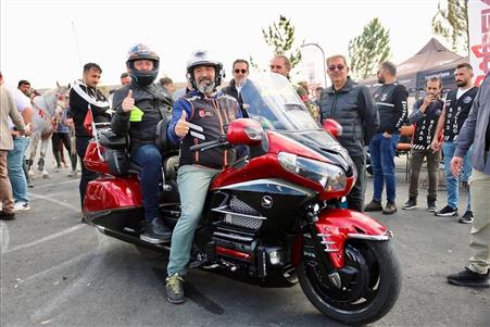 2 bin motorcu Sivas’a geliyor