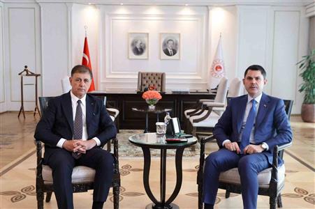 Bakan Kurum, İzmir Büyükşehir Belediye Başkanı Tugay’ı kabul etti