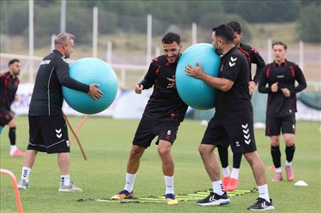 Sivasspor, güç depoluyor