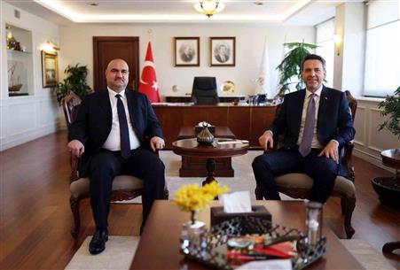 Bakan Bayraktar, Kerkük Valisi Ağa’yı ağırladı