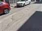 Kurtuluş Mahallesi’ndeki bozuk yollar sürücülere zorluk yaşatıyor