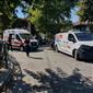 Hatalı park ambulansa geçit vermedi
