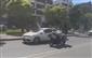 Motosiklete ters oturarak yaptıkları kasksız yolculuk ’pes’ dedirtti
