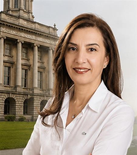 ESOGÜ Öğretim Üyesi Prof. Dr. Elif Gürsoy, FFNMRCSI üyeliğine layık görüldü