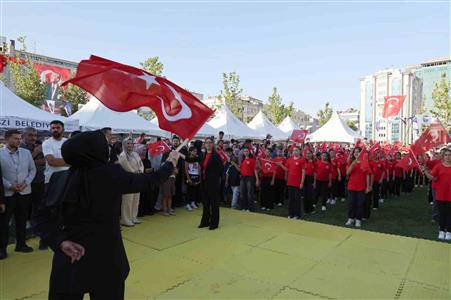 Melikgazi’de çocuklar doya doya eğlendi