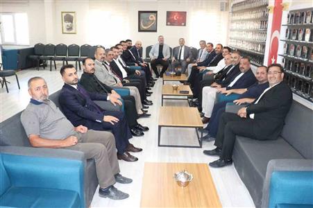 STSO Başkan adayı Eken: "Şehit aileleri ve gazilerimiz milletimizin baş tacıdır"