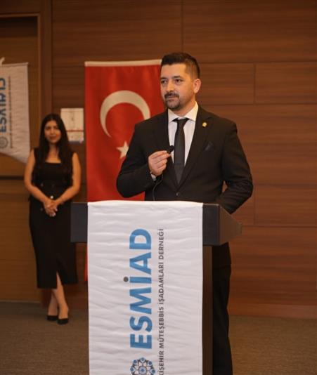 Başkan Sinlenmez: "Eskişehir iş dünyasına derhal can suyu verilmelidir"