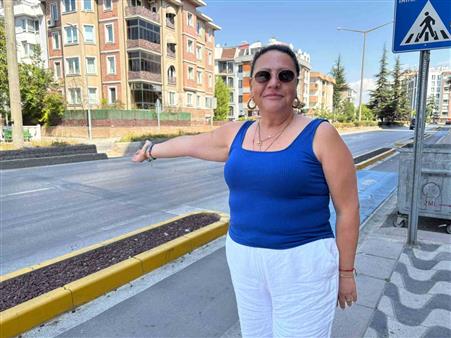 Sürekli kaza olan caddede tedbir alınması isteniyor