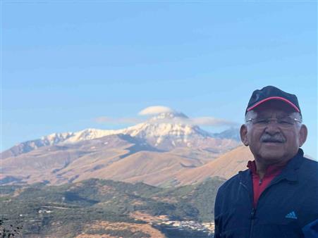 Başkan Büyükkılıç, Erciyes’e kar yağdığını duyurdu