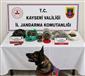 Jandarma operasyonunda bin 200 gram uyuşturucu ele geçirildi