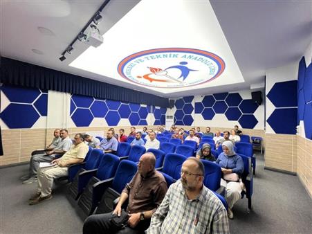 Bozkır’da okul müdürleri yeni eğitim yılı için bir araya geldi