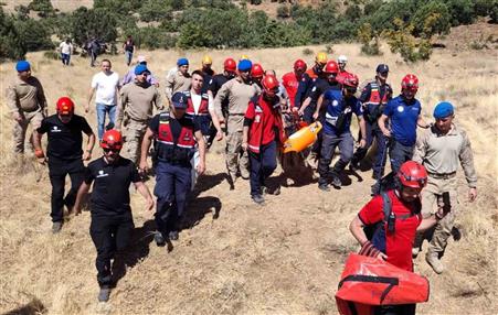 Kayıp vatandaş için 177 kişilik ekip sabaha kadar çaba gösterdi