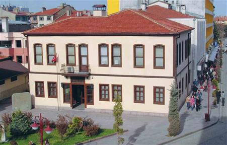 Akşehir Batı Cephesi Karargahı Müzesi’nde bakım onarım çalışması başladı