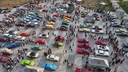 Sincan Park’ta klasik otomobil rüzgarı