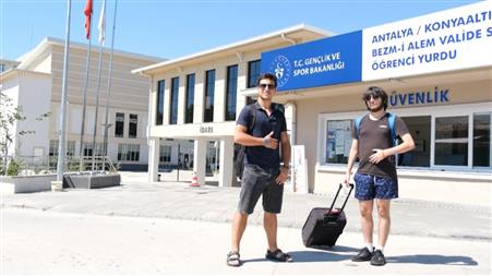 Son dört yılda 628 bin genç yurtlarda ücretsiz konakladı