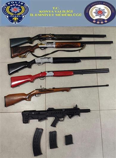 Konya’da 6 ruhsatsız tüfek ele geçirildi