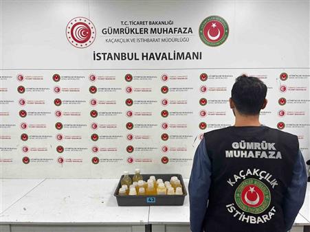 İstanbul Havalimanı’nda iki operasyonda 34 kilo 400 gram kokain ele geçirildi