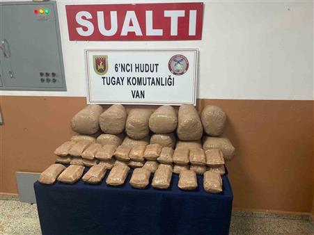 Sınırda 516 bin 727 gram uyuşturucu madde ele geçirildi